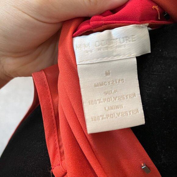 M M Couture Sleeveless Blouse - Picture 4 of 5